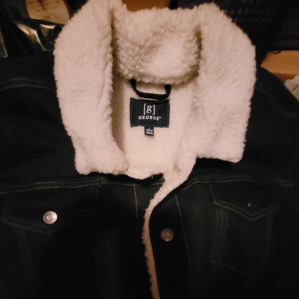 Men's Sherpa lined denim jacket